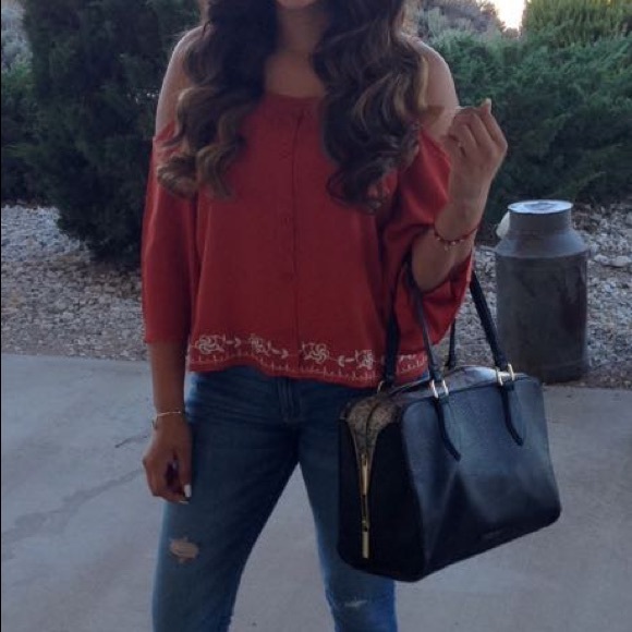 Rust/Orangish top - Picture 4 of 4